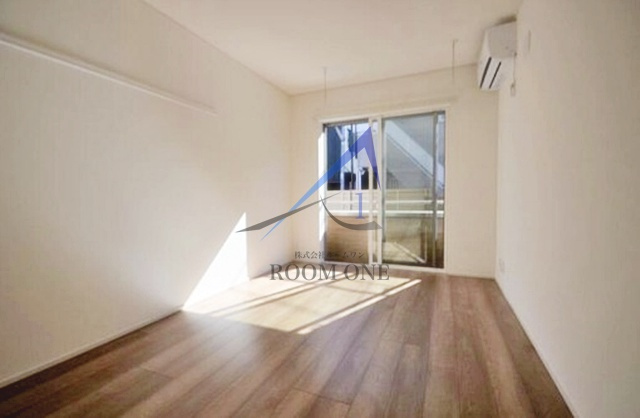 ＦＯＲＥＳＴ　ＷＥＳＴの居間・リビング|洋室のお部屋です。