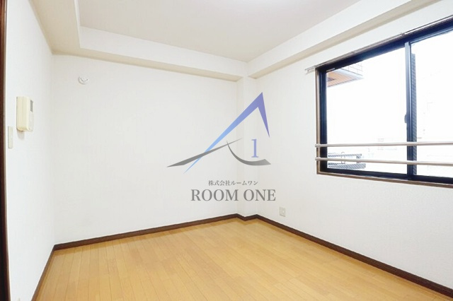 イーストフローラ東長崎の居間・リビング|洋室のお部屋です。