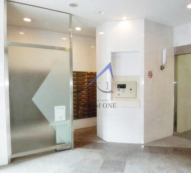 パレステュディオ渋谷本町のエントランス|エントランスです。