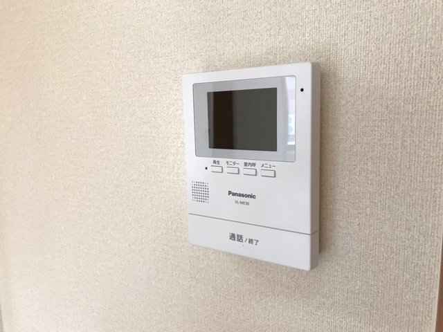 ディアベルジュⅡのセキュリティ|カメラ付インターホン