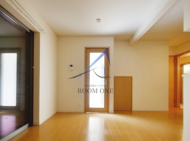 ＤＩＭＯＲＡ　ＹＯＹＯＧＩ