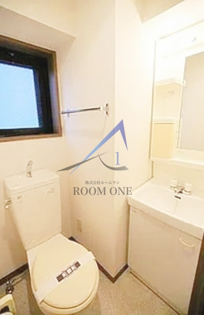 パークウェルツインズ西新宿ノースピアの洗面所|洗面台です。