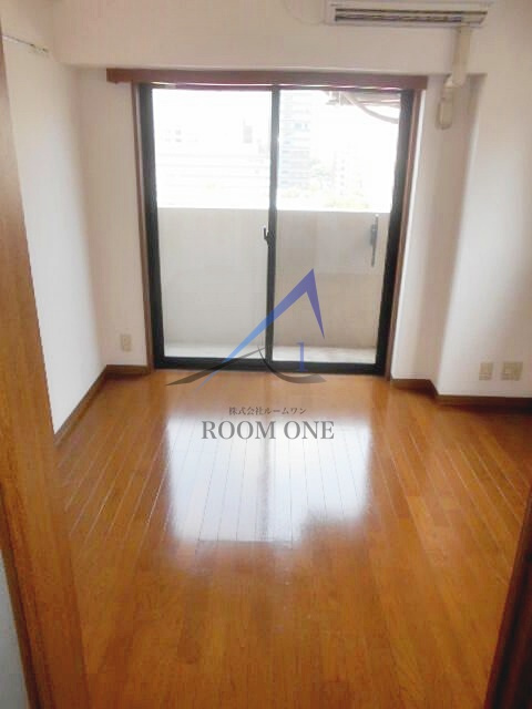 パークウェルツインズ西新宿ノースピアの居間・リビング|洋室のお部屋です。