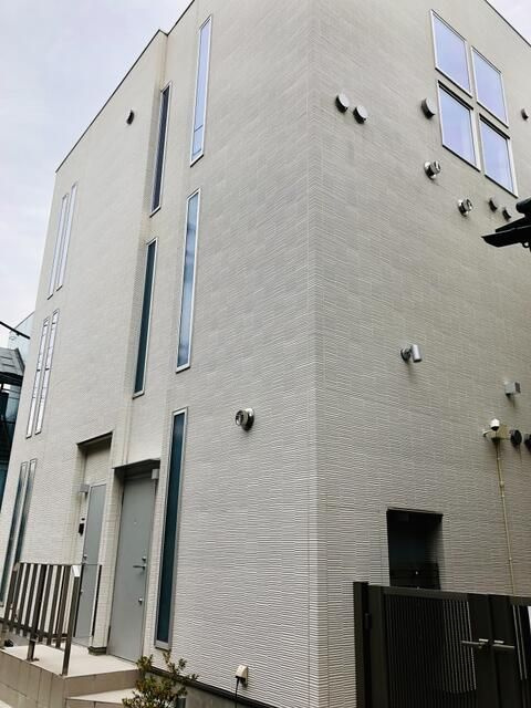 オーセンティックハウス東日暮里