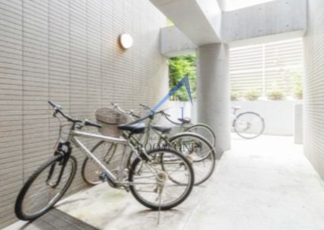 四ツ谷ＨＯＵＳＥ