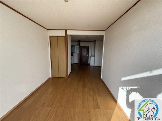 ビュー長坂の居間・リビング