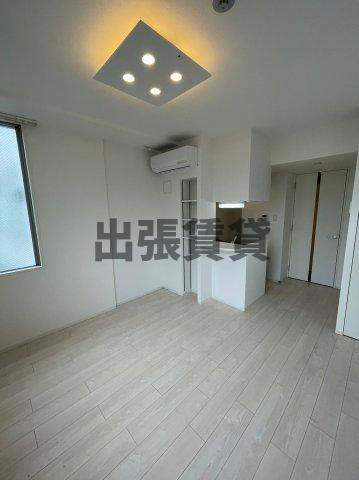 仲介手数料0円！！LUORE大曽根NORTHの居間・リビング