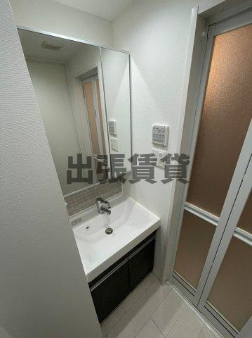 仲介手数料0円！！LUORE大曽根NORTHの洗面所