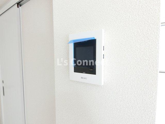 【セキュリティ】 | Ｍａｉｓｏｎ　Ｒｕｉｎａｒｔ | 突然の来客もＴＶモニターホンでしっかり確認。