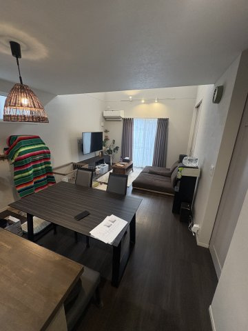 金沢市新保本町2丁目の居間・リビング