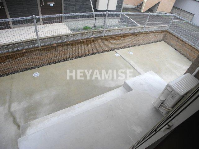 アンジュ・パークⅡの庭|※同物件反転タイプの写真でございます※現況を優先します※