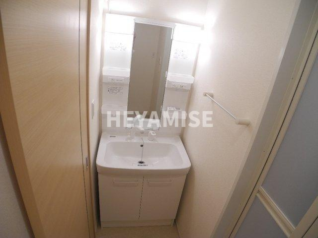 アンジュ・パークⅡの洗面所|※同物件反転タイプの写真でございます※現況を優先します※