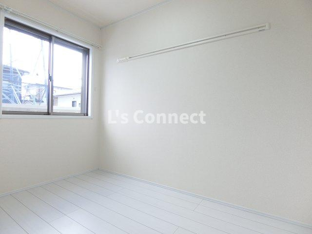 【その他】 | Ｍａｉｓｏｎ　Ｒｕｉｎａｒｔ | ３．３帖の洋室は寝室として使えます。