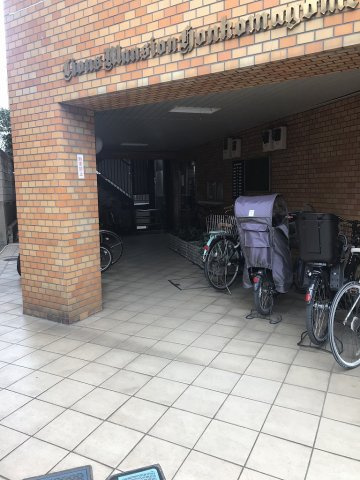 ライオンズマンション本駒込壇のエントランス
