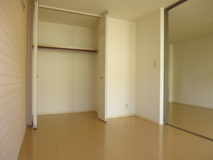 サンライズⅡ番館の収納|収納スペース豊富です☆