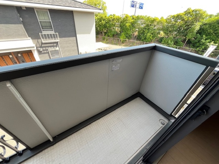 ベルデュールＳのバルコニー|陽当たり良好なバルコニーです♪