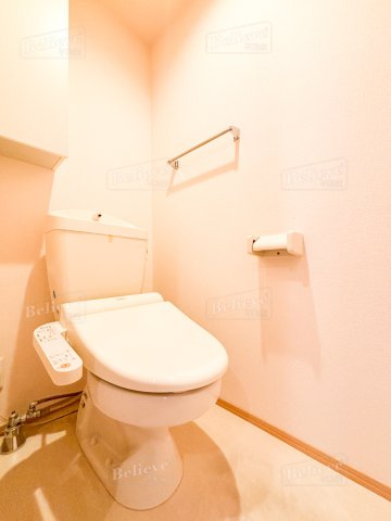フェリオのトイレ|嬉しい温水洗浄便座付き★