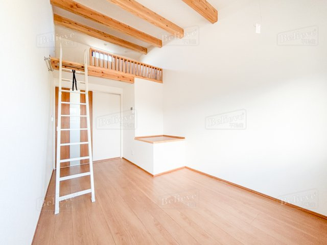 ヴォールデア田主丸の寝室|クローゼット付きの寝室です☆