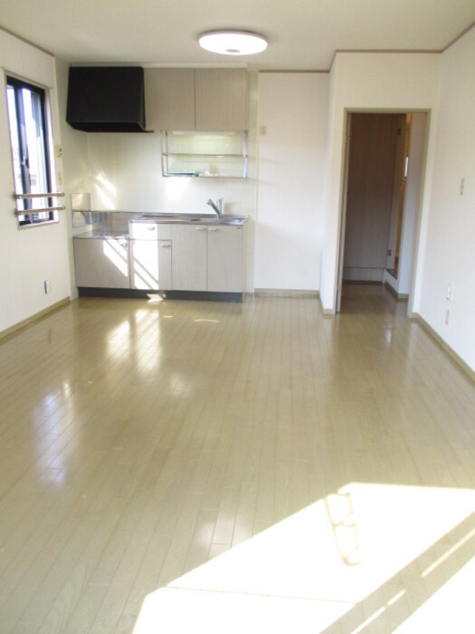 フリーデン山川の居間・リビング|広いリビング★