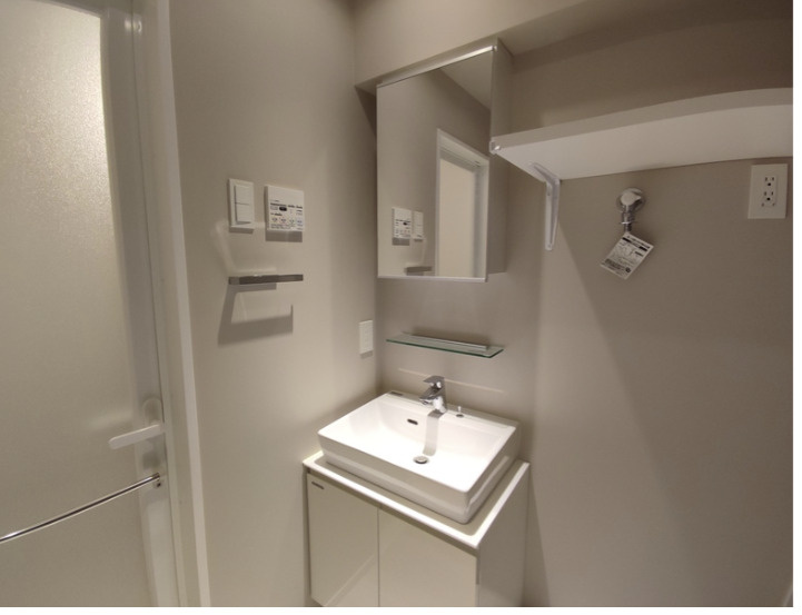 Log初台の洗面所