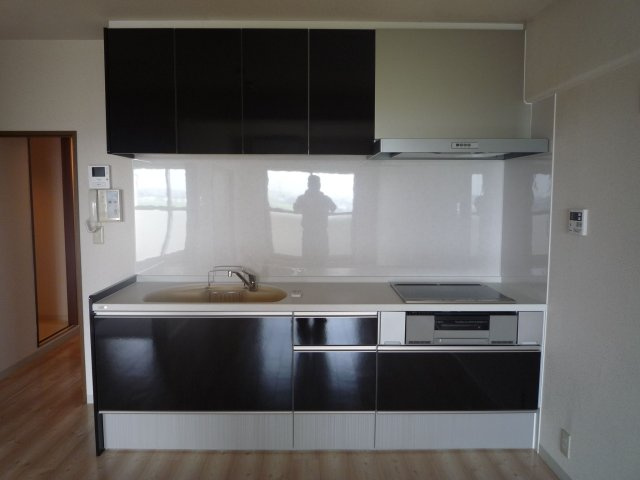 ビッグベアⅠのキッチン|使い勝手の良いカウンターキッチン♪