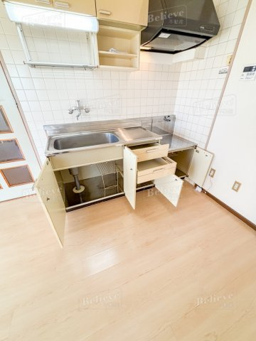 サンライズ荒木駅前の内装