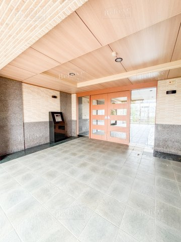 第33上野ビルのエントランス|オートロック付きで安心です★