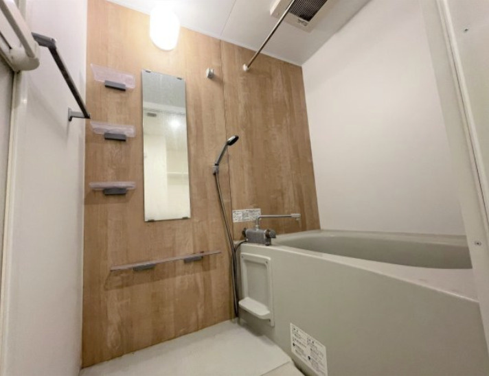 アレーロ幡ヶ谷Ⅱの浴室