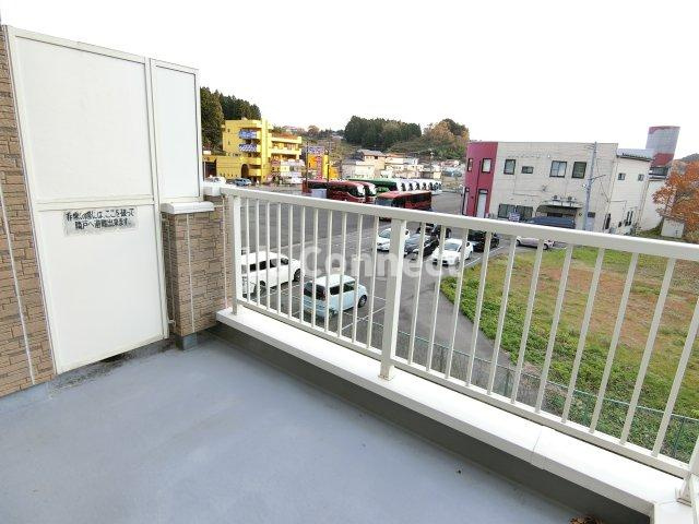 【バルコニー】 | グレイスコート２１　壱番館 | ２階と３階のどちらにもベランダがあります。