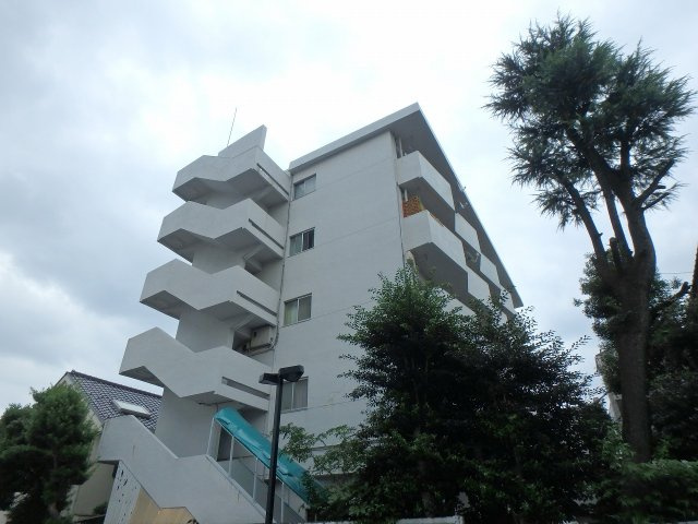 杉浦マンションの外観