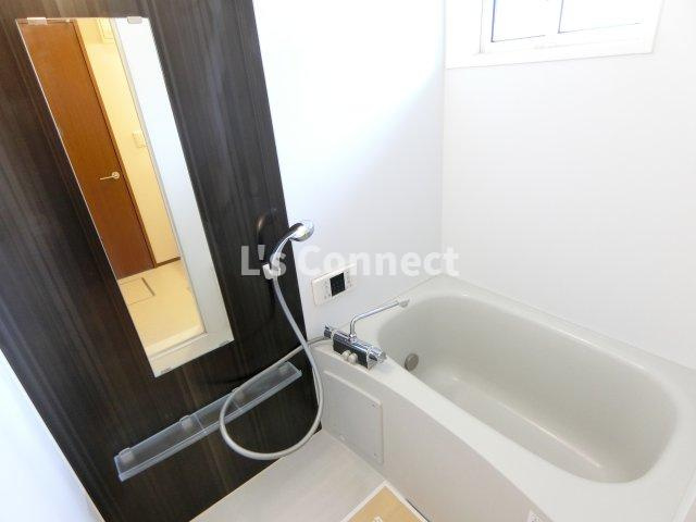 【浴室】 | レジデンスｏｋｕｒａ　Ａ | 追焚き、浴室乾燥付きのお風呂。