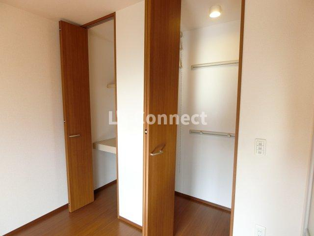 【収納】 | レジデンスｏｋｕｒａ　Ａ | クローゼットでお荷物もすっきり収納。