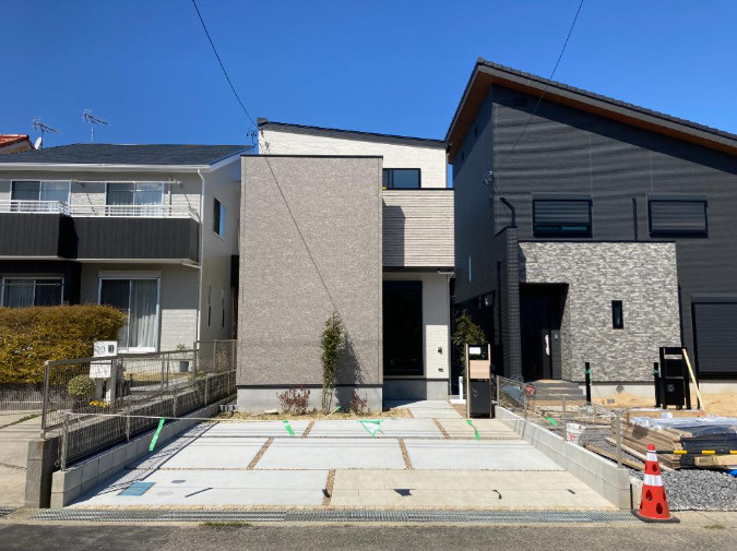 半田市花園町4丁目　新築戸建て