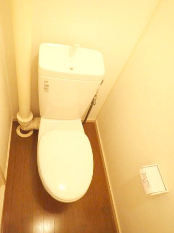 ファーストエバーグリーンビルのトイレ