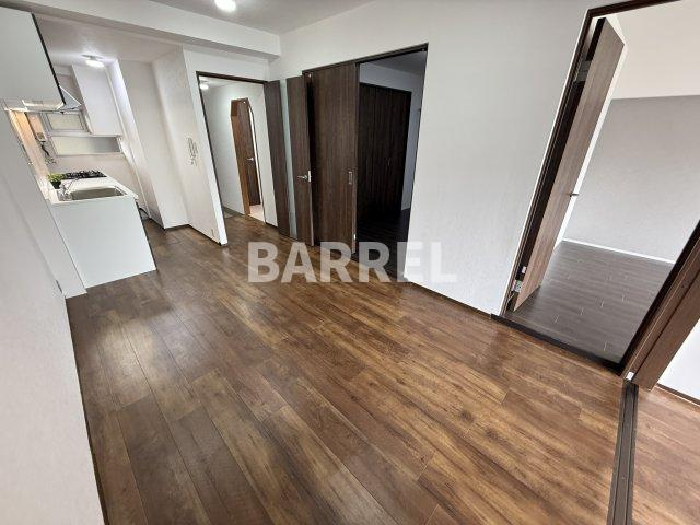 ローズコーポ千里C棟の居間・リビング