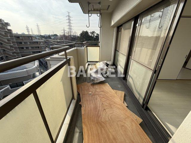 千里スカイラークのバルコニー