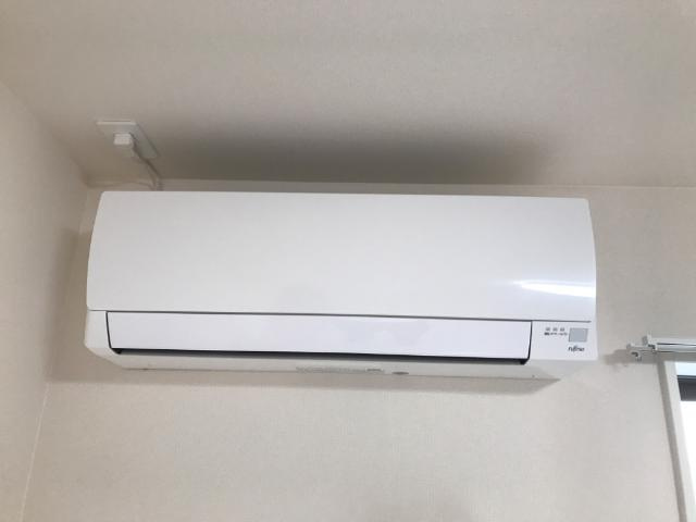 Ｓｕｚｕｒａｎ　Ｓｔｒａｄａの設備|エアコン