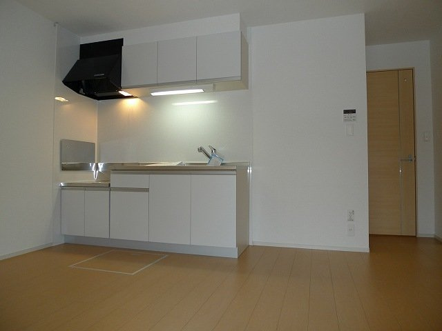 アルファードＢのキッチン|コンパクトなキッチンで掃除もラクラク