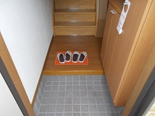 アイオーラⅡの玄関|きれいな玄関です