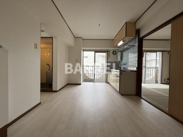 中村マンションの内装