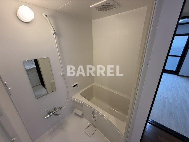 ハイツ西田の浴室