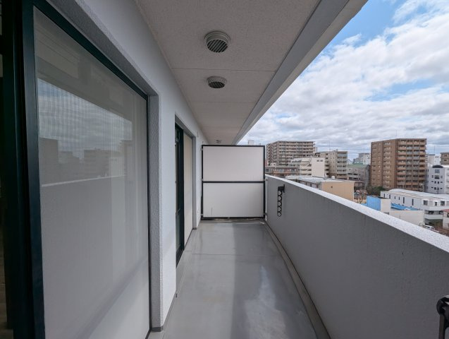 パークモダン伊丹のバルコニー