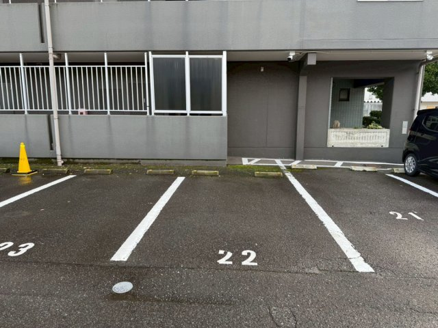 セシーズ福井越前花堂