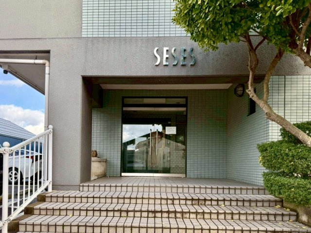 セシーズ福井越前花堂