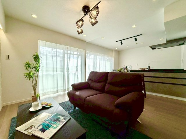 セシーズ福井越前花堂