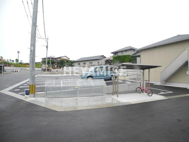 アルトピアーノⅡの駐車場