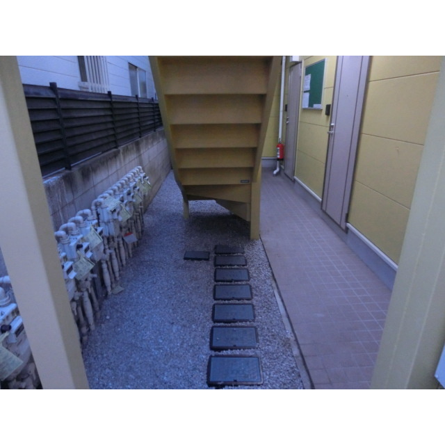 フェリスクラウンのその他共用部分|共用階段☆