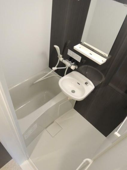 フェリーチェ早稲田の浴室|快適なバスルーム