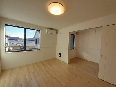 【居間・リビング】 | プルミエール・Ｍ | ゆったり過ごせるリビングです