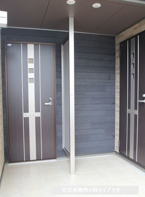 【エントランス】 | プレミアム２４番館